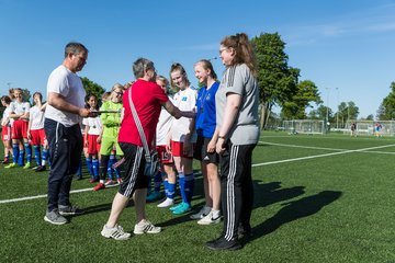 Bild 31 - wCJ Hamburger SV - VfL Pinneberg : Ergebnis: 9:0